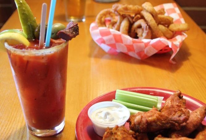 bloody mary, appetizers and the best onion rings at Arts Tavern