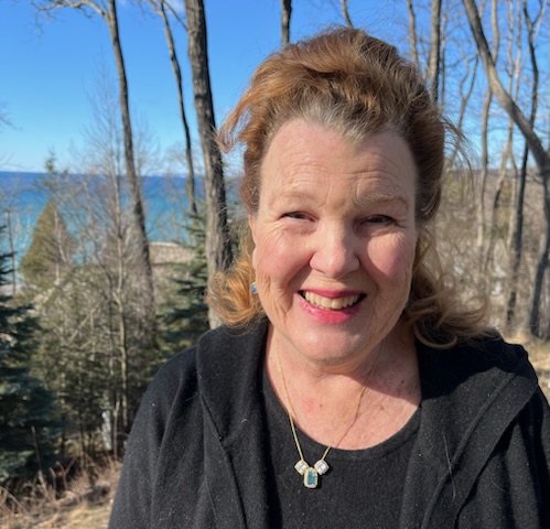 Carey Ford, coldwell banker realtor headshot