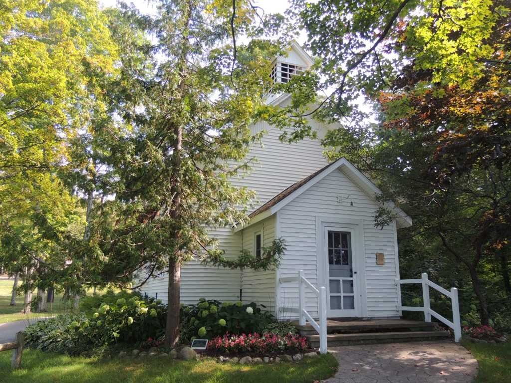 Chapel at Old Settlers Park - rent the space - special events on Glen Lake