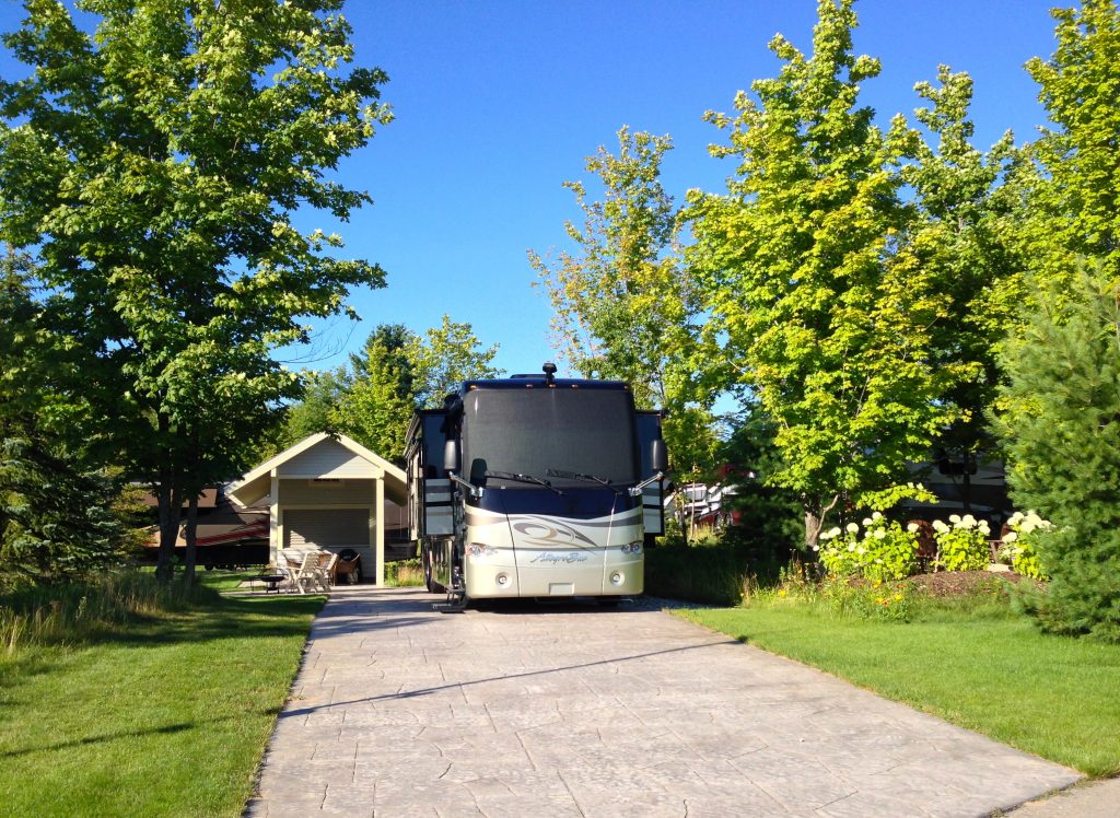 RV parked at Indigo Bluffs