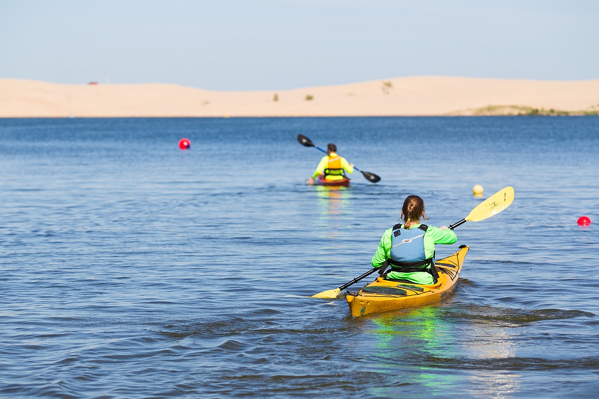 guided kayak trip lake michigan sleeping bear dunes