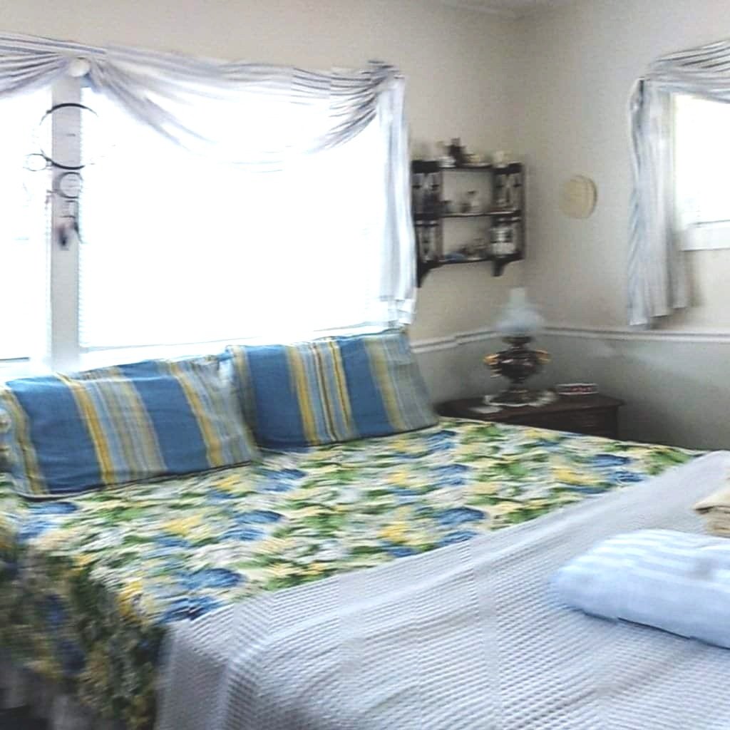 bedroom at beachside cottage vacation rental