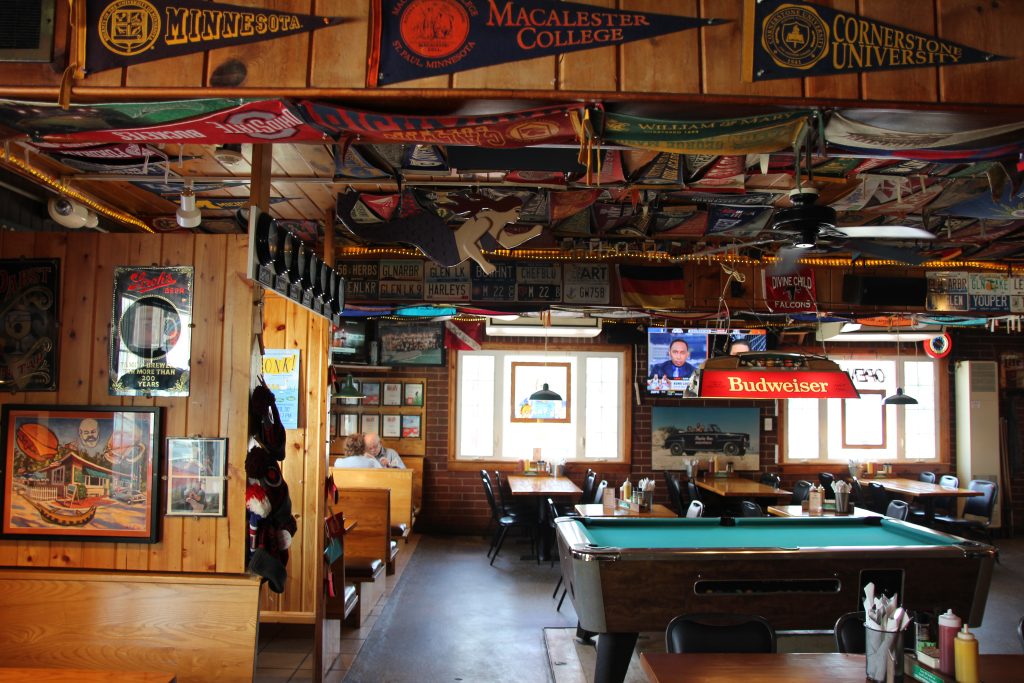 photo of inside of Arts iconic tavern in glen arbor mi