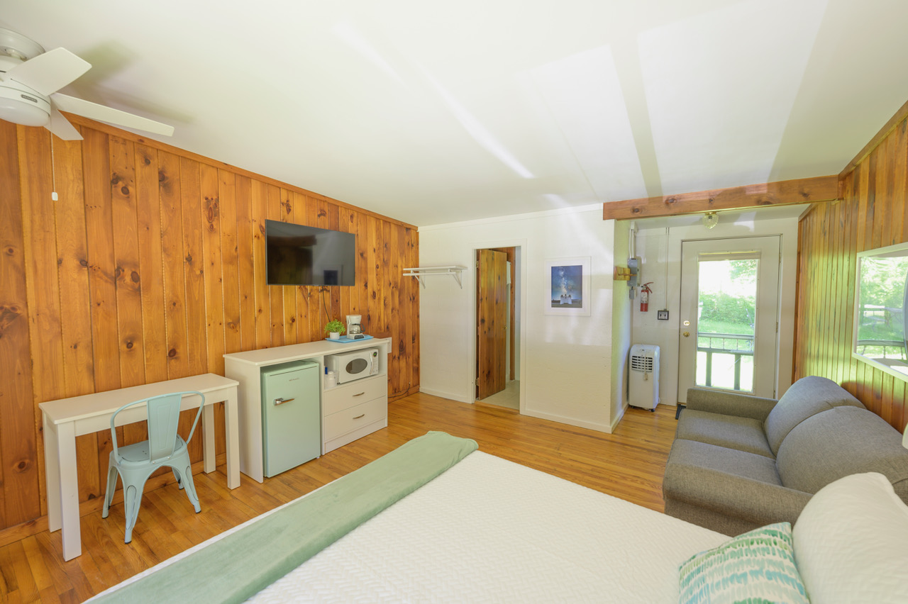 new room interiors at dune climb inn