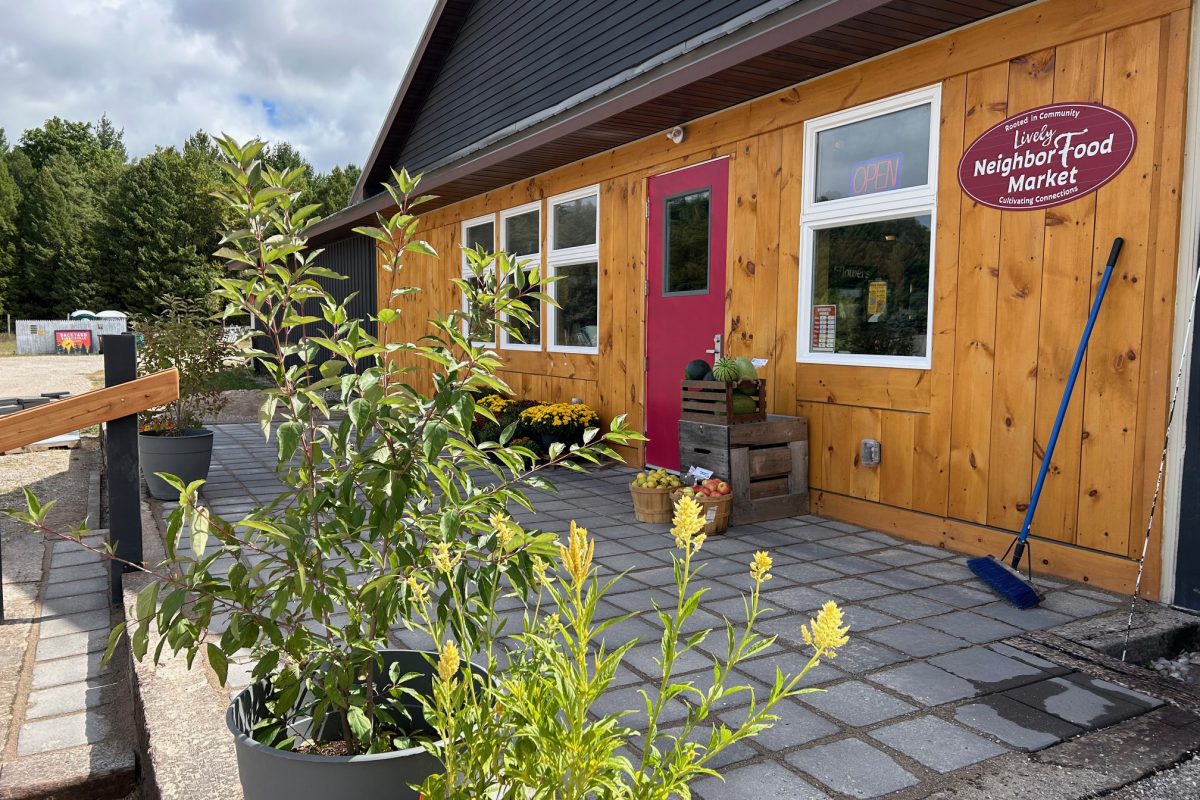 storefront photo lively neighborfood market empire mi